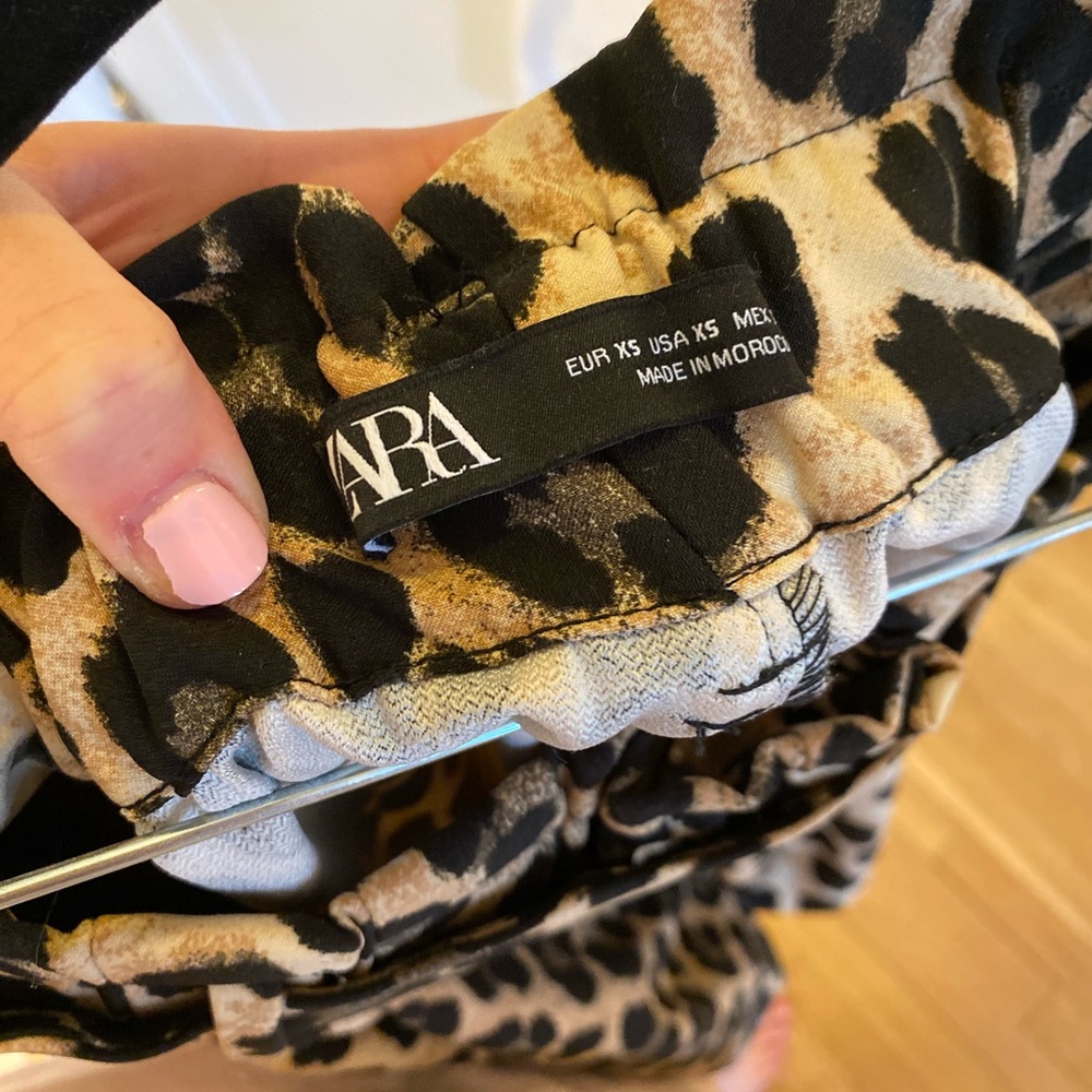 Zara Cheetah High Waisted Shorts - Picture 6 of 9